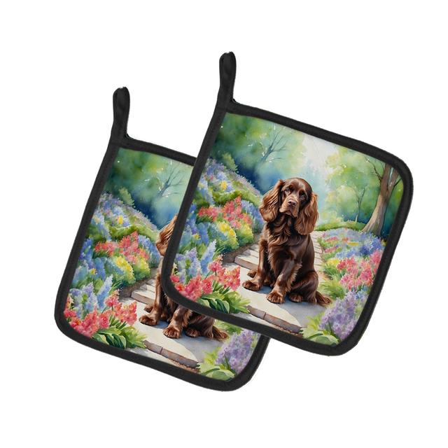 DAC6723PTHD 7.5 x 7.5 in. Sussex Spaniel Spring Path Pot Holders - Set of 2