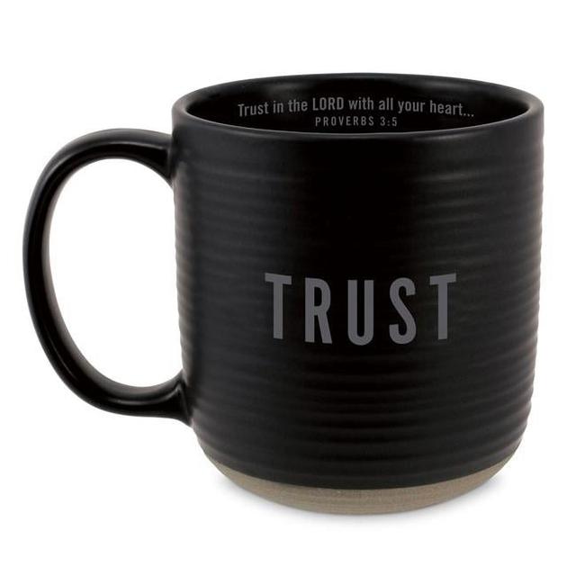 18689 20 oz Textured Trust Black Coffee Cup