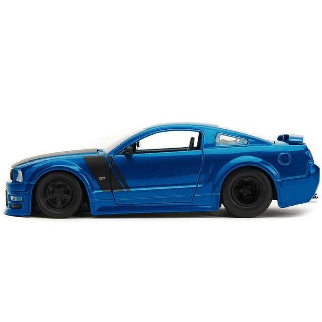 2006 Ford Mustang GT Hood & Stripes Bigtime Muscle Series 1 by 24 Scale Diecast Model Car, Blue Metallic with Matte Black