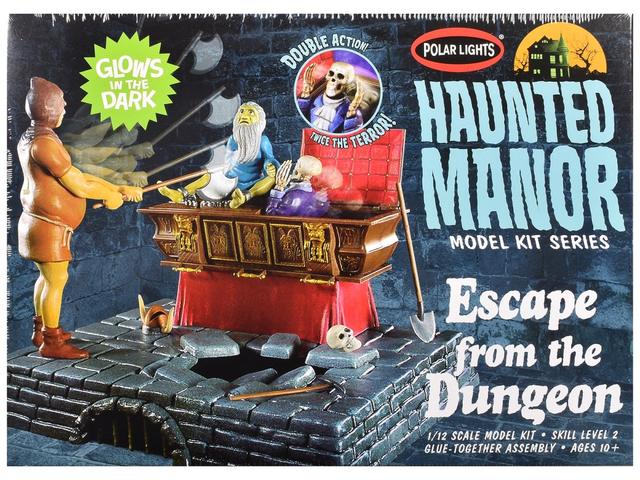 POL972 Skill 2 Model Kit Haunted Manor Escape from the Dungeon Diorama Set 1-12 Scale Model