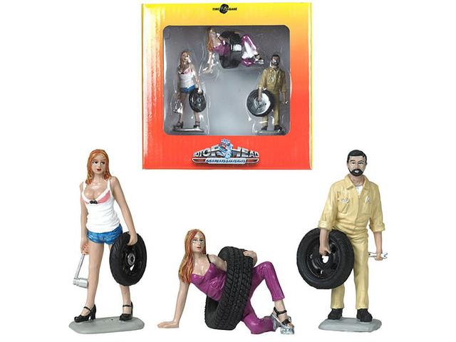 3 in. 1-24 Scale Val&#44; Meg & Gary Tire Brigade Figurine Set - 3 Piece