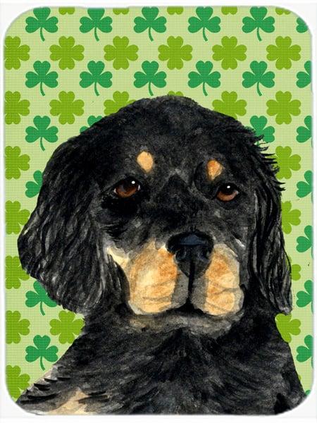 SS4446LCB 12 x 15 in. Gordon Setter St. Patricks Day Shamrock Portrait Glass Cutting Board- Large