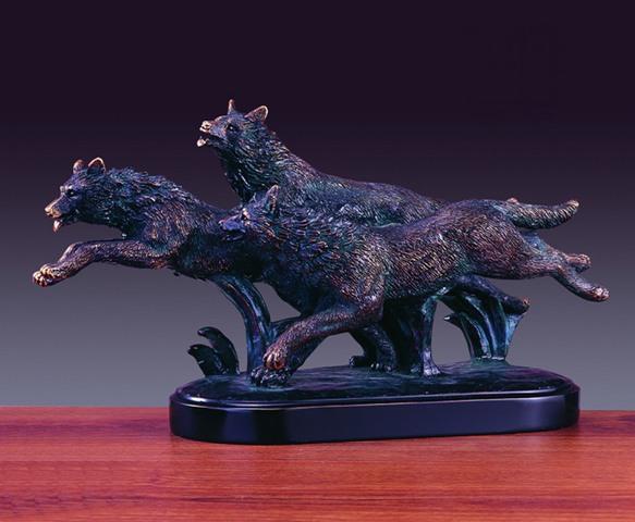 F Wolf Pack Bronze Plated Resin Sculpture