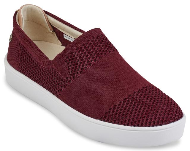 2019285 Womens Bahama Slip-On Sneaker, Merlot - Size 8.5