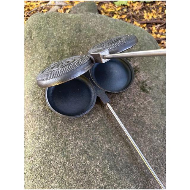 340247 Double Round Pie - Iron