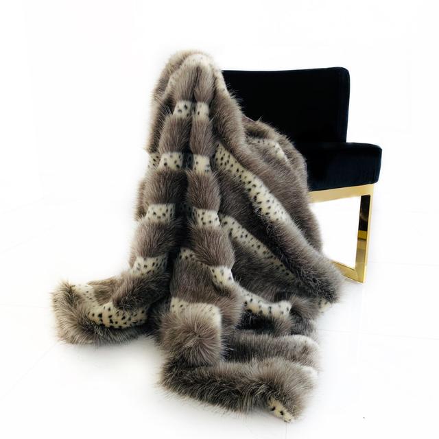 60 x 84 in. Two Tone Feather Faux Fur Luxury Throw Blanket&#44; Gray