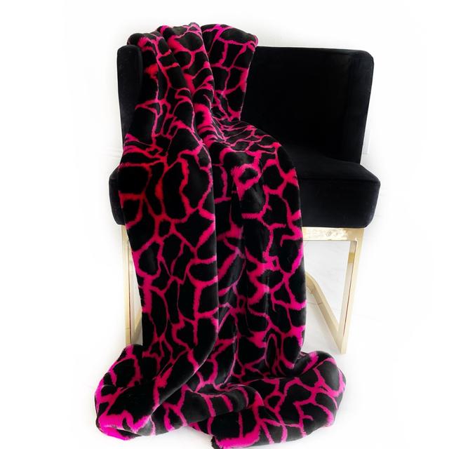 60 x 90 in. Plush Faux Fur Luxury Throw Blanket&#44; Pink & Black