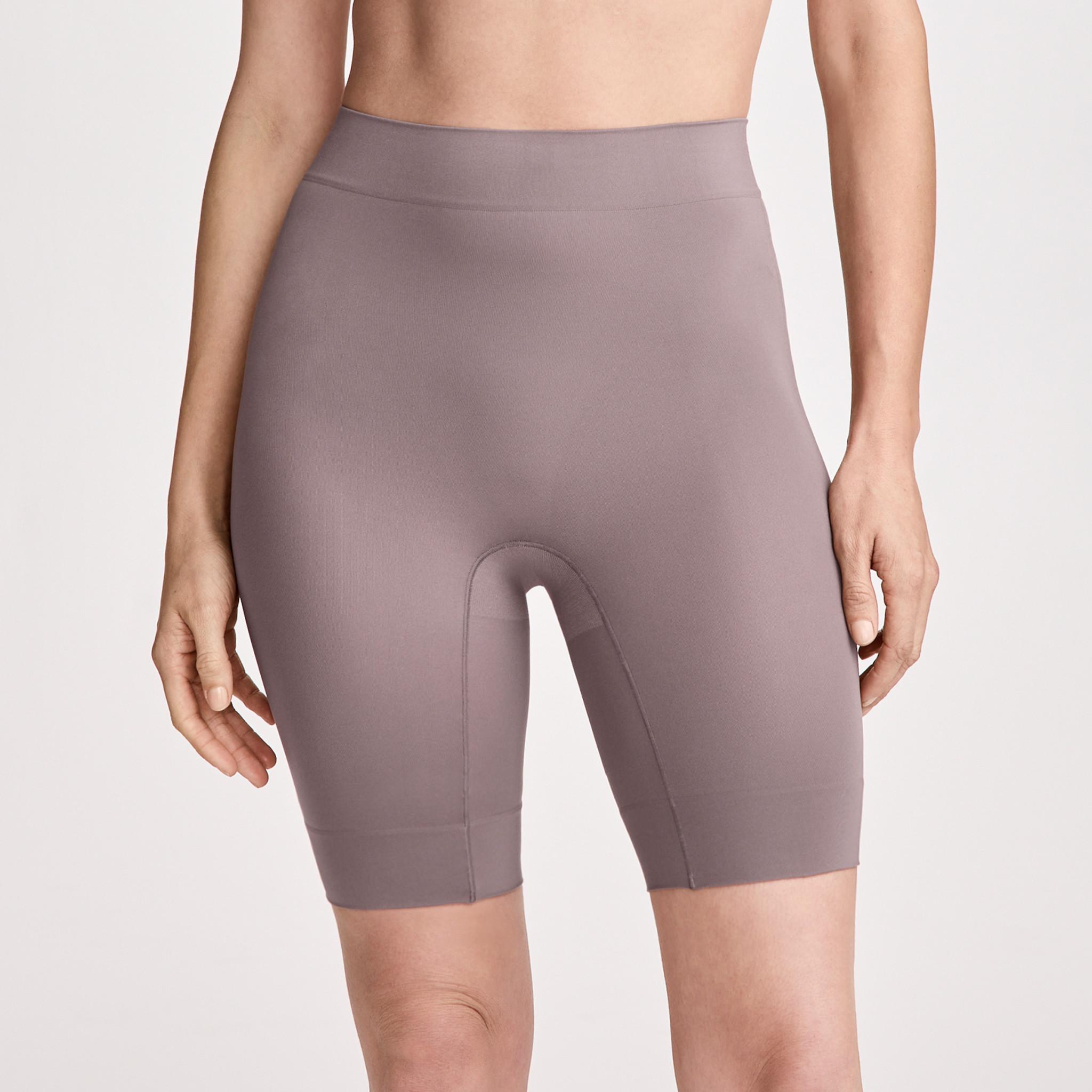 Jockey® Skimmies® Seamfree® Ultralight Smoothing Mid-Thigh Slipshort