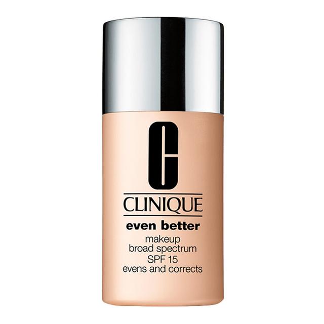 Clinique  Fluid base Even Better Makeup SPF15