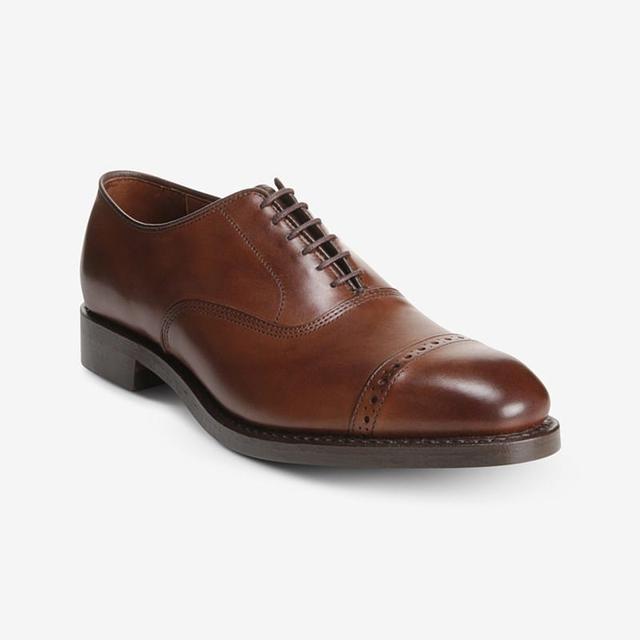 Men's Allen Edmonds Fifth Avenue Cap-Toe Oxford with Dainite Rubber Sole Shoe in Coffee Brown Leather, size 7.0 D