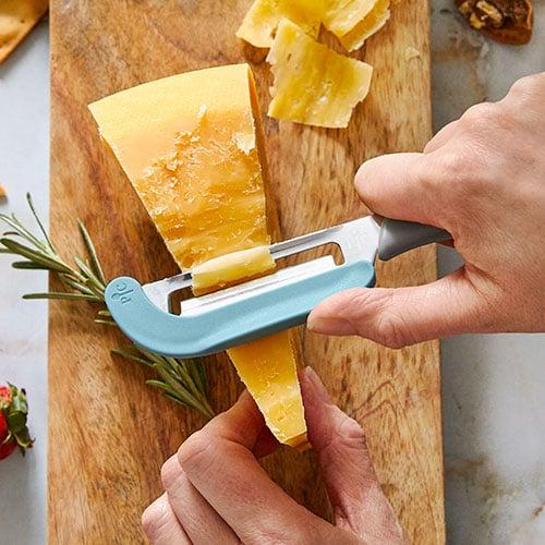 Pampered Chef Cheese Knife
