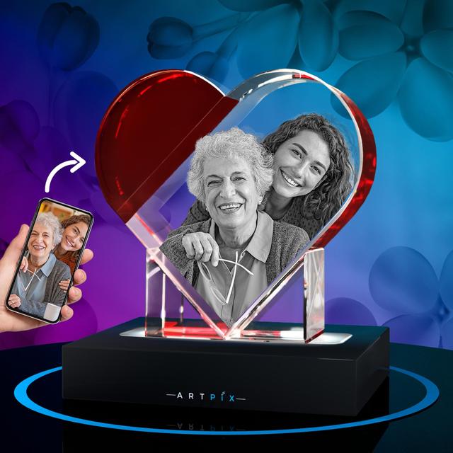 Red Accent 3D Crystal Heart for Mother's Day