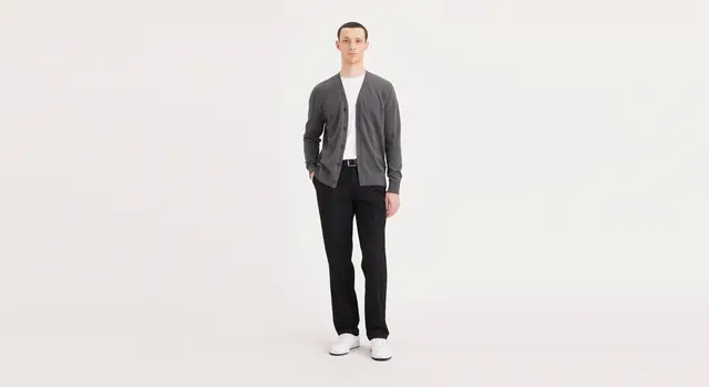 Dockers Signature Khakis - Pleated - Classic Fit Pants - Men's - Black 38 x 29