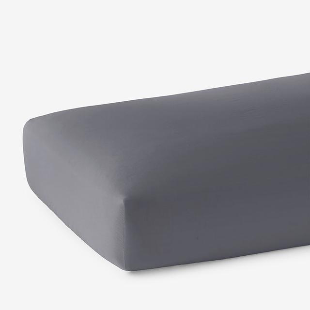 Classic Cool Cotton Percale Fitted Bed Sheet - Gray, Size Queen | The Company Store