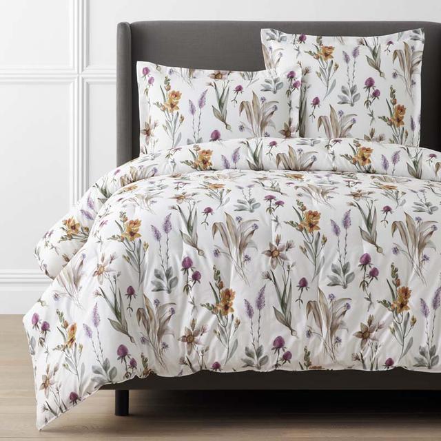 Stem Florals Premium Smooth Wrinkle-Free Sateen Comforter - Beige/Green/White, Size Full, Medium Warmth | The Company Store