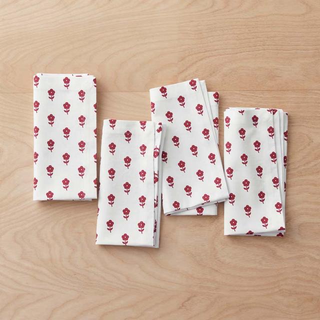 Flower Napkins, Set of 4 - Red/White, Size 19 x 19, Cotton | The Company Store