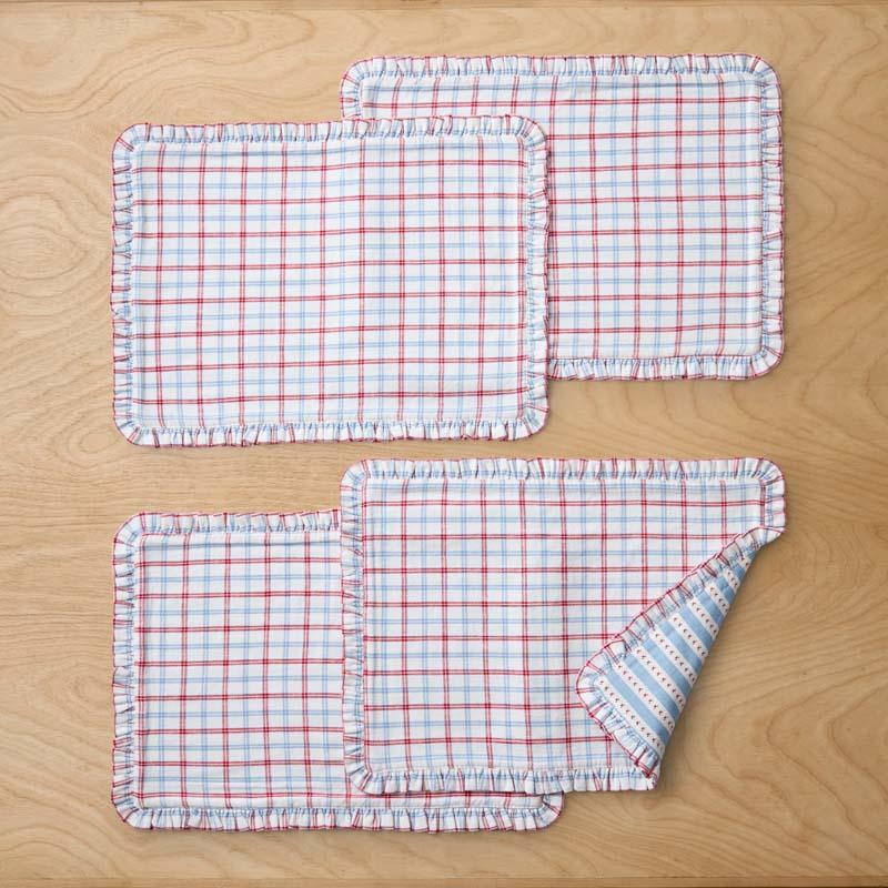 Flowers & Plaid Yarn-Dyed Reversible Placemats, Set of 4 - Blue/Red, Size 20 x 14, Cotton | The Company Store
