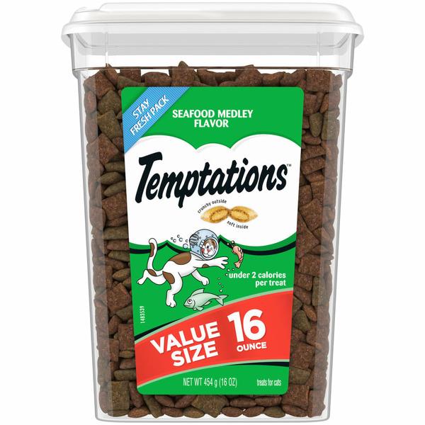 TEMPTATIONS Classic Crunchy and Soft Cat Treats Seafood Medley Flavor - 16 oz
