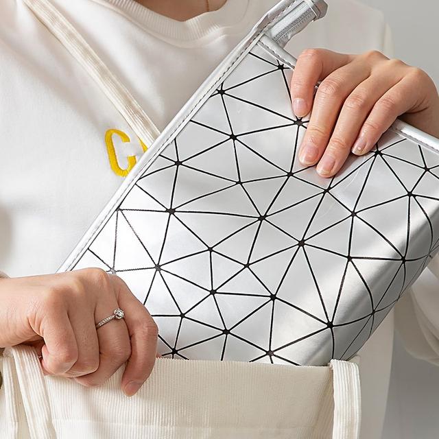 TEMU Seyahat ve Makyaj Çantası