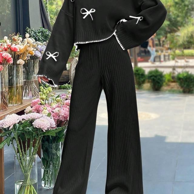 TEMU Uzun kollu, yuvarlak yakalı ve fiyonk süslemeli triko üst ile pantolondan oluşan 2 parçalı kadın takımı