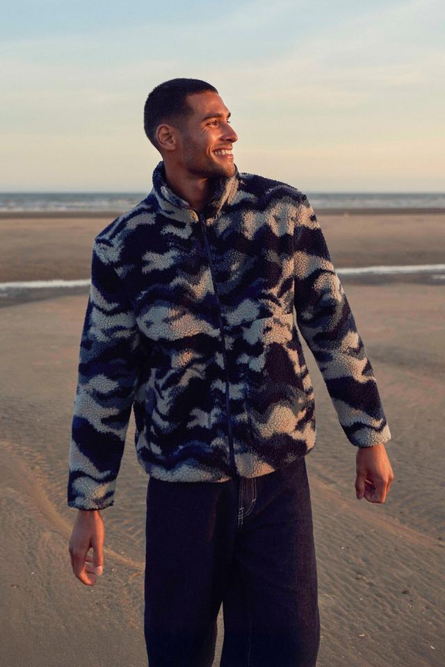 Hennie Mens Printed Borg Jacket - Blue