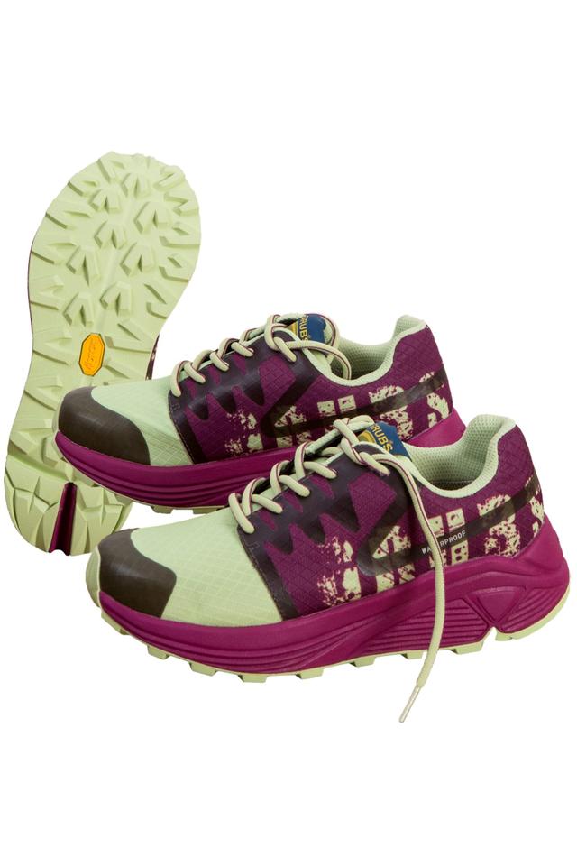 Discover Womens Walking Trainer -