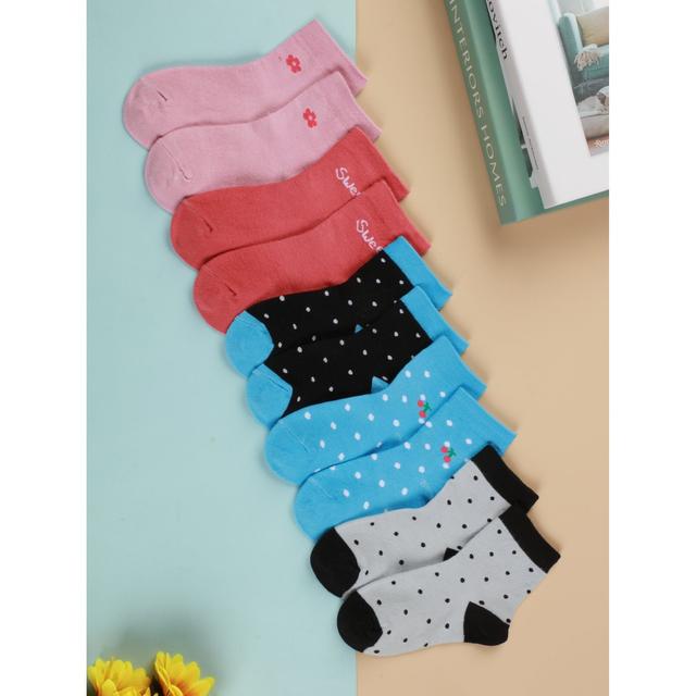 TEMU Conjunto de 10 de calcetines para niñas, calcetines para niños con divertidos estampados florales, calcetines de tubo para adolescentes transpirables y elásticos. Tres tallas para elegir.
