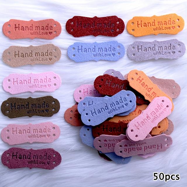 TEMU 50 ks Ultra jemné sametové štítky pro tvoření | Dírkované, embosované pro háčkování, šití, klobouky, peněženky, štítky na výrobu oblečení, ruční výroba s láskou