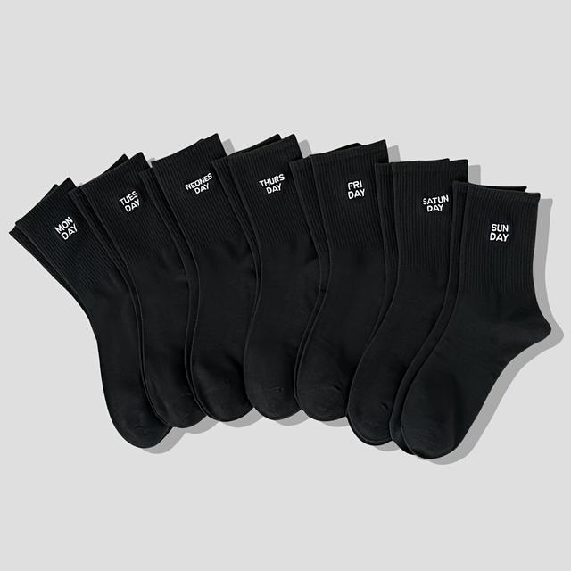 TEMU 7 pares de calcetines de media pantorrilla para mujer de talla grande, negros con letras de , calcetines deportivos casuales para otoño e invierno.