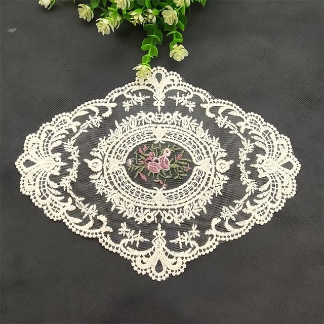 TEMU Elegant Vintage Table Runner, Hand Embroidered Nylon, Ideal For Home Dining Decor - Suitable 14+, Winter, New Year