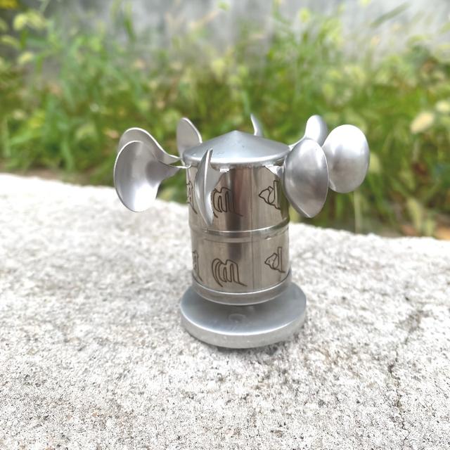 TEMU Edelstahl-Windspiel-Skulptur – Rostfrei, wasserdichtes Außendekor mit 304 Edelstahlblättern und Drehlager für Zuhause, Garten oder Terrasse, große Windspiele