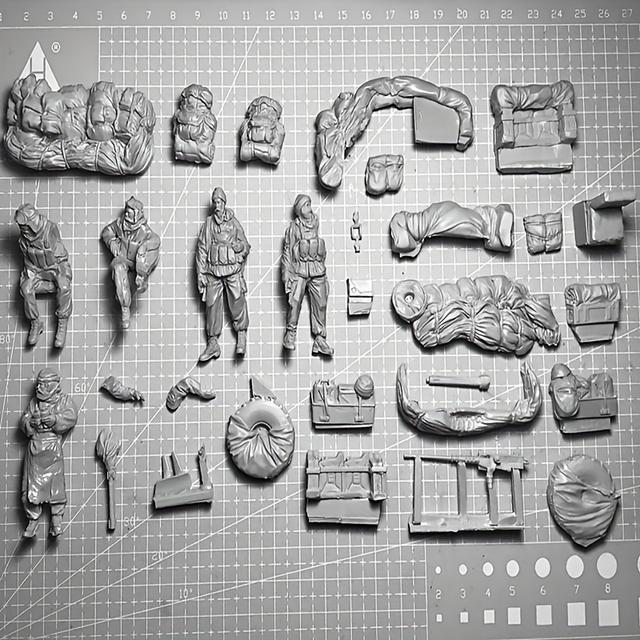 TEMU A 1/35 Scale Resin Kit Featuring 5 Soldiers, Which With An Equipment Package But Does Not Armored Vehicles, Unassembled And Unpainted F515