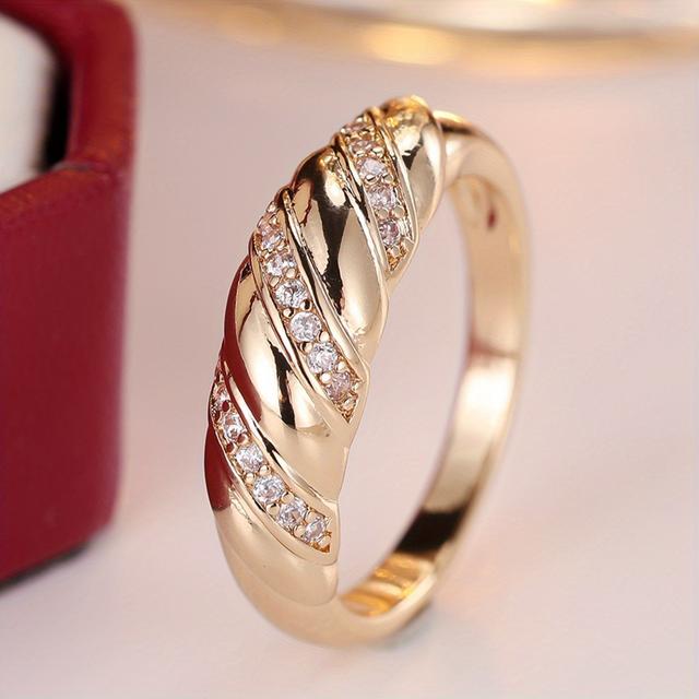 TEMU A Fashionable Bread-shaped Ring, Twisted White Synthetic Synthetic Cubic Zirconiaia Engagement Band For Women's Vintage Wedding Accessories