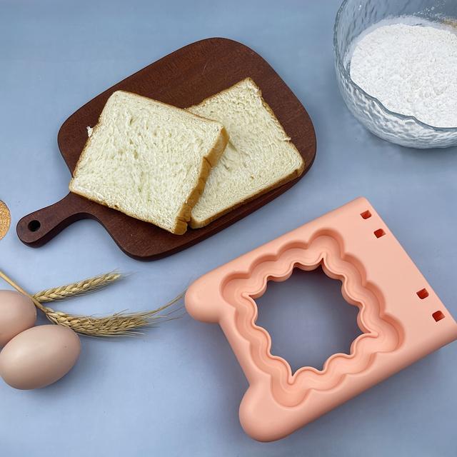 TEMU 1 قطعة/مجموعة، قاطع الساندويتش، آلة صنع الساندويتش، قالب صنع الإفطار، صنع DIY المجمد، قاطع البسكويت، أدوات الخبز وملحقاتها، جيب صغير