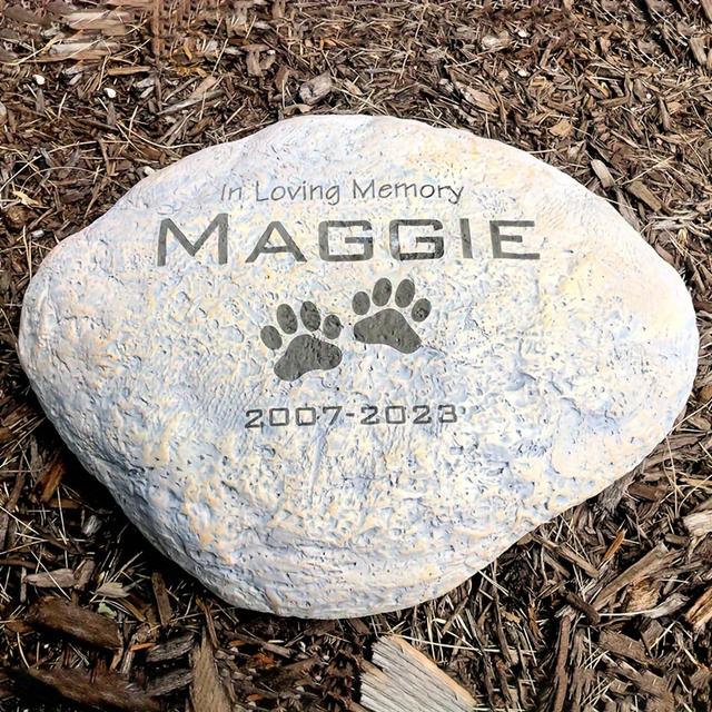 TEMU Personalized Pet Memorial Resin Garden Stone With , 11.5 X 8.25 X 2.5 Inches, Dog Tombstone, Jinhuoba Brand