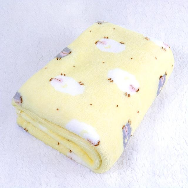 TEMU Eine weiche Flanell-Babydecke mit Cartoon-Mustern, bequem und geeignet als Kinderwagen-Decke für Babys