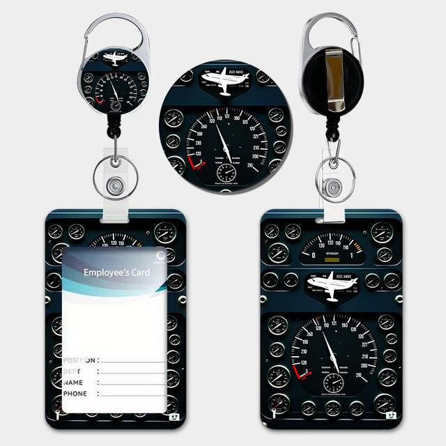 TEMU ซองใส่พาสปอร์ตสไตล์เรโทรการบินสีดำ ลายแผงหน้าปัด พร้อมสายคล้องคอแบบยืดหดได้และพวงกุญแจ มีช่องใส่บัตรพลาสติกทนทาน เหมาะสำหรับใส่เอกสารต่างๆ เช่น บัตรรถบัส, บัตรนักเรียน, ป้ายชื่อสำนักงาน