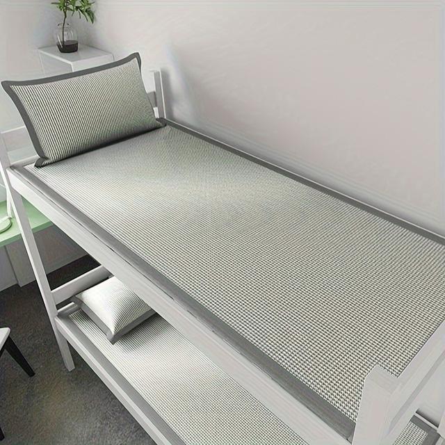 TEMU 2枚セット 高級アイスフィールファマットレスセット、柔らかく快適で通気性抜群、夏の長持ち冷却効果、マットレス1枚+枕カバー1枚、精巧なデザイン、折りたたみ可能、おしゃれで持ち運び便利、洗濯機対応、コーナーストラップ付き, 夏用寝具,高品質テキスタイル,軽量マットレス,枕カバー付き,旅行者,ミニマリストデコレーション愛好家