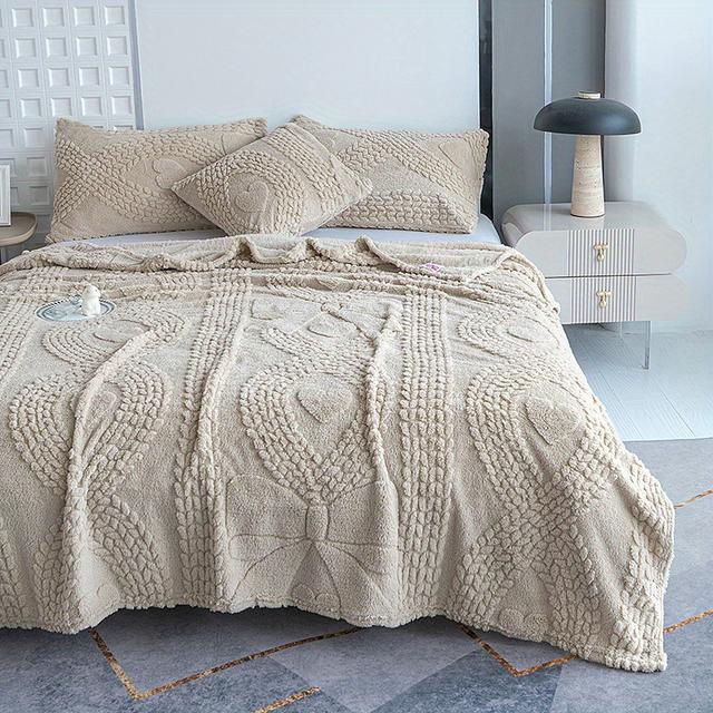TEMU European-style Luxury Bedspread, Elegant Taupe Jacquard Fabric, Heart Pattern, Machine Washable Polyester Fiber, Soft Bedding For All , Queen/king/double Bed Size, Cozy Bedroom Decoration
