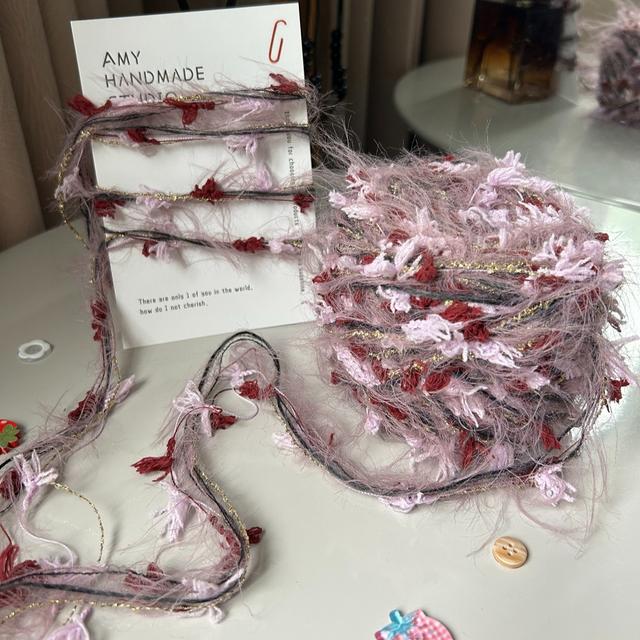 TEMU 50g lila glitzerndes Nerzfellgarn mit Schleifenmuster, handgemischtes Blumengarn zum Stricken, DIY Stricktaschen, Jacken, Schals, Häkeln, gestrickte Geschenke für Halloween Weihnachten