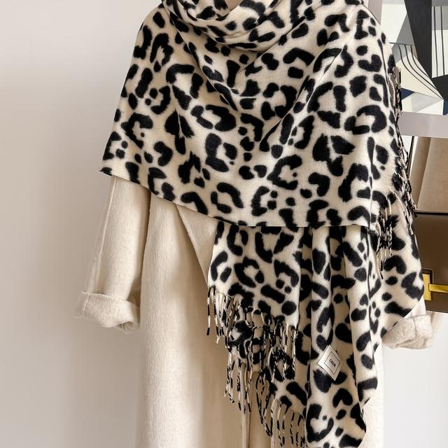 TEMU Luxuriöser Fransenschal in Übergröße mit Leopardenmuster – Warmer Schal im Vintage-Stil für europäische amerikanische Frauen, modisches Must-have für Looks zu verschiedenen Anlässen