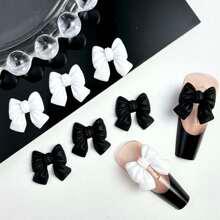 30pcs Random Black & White Sweet & Cool Girl Bowknot Resin 3D Nail Art Decorations DIY