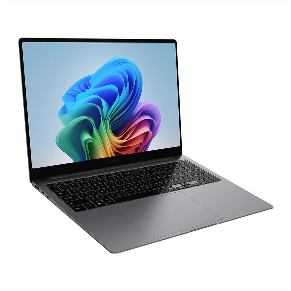 Samsung - Galaxy Book5 PRO 16" Touch Screen Laptop - Intel Core Ultra 7 with 16GB Memory - 512GB SSD - Gray