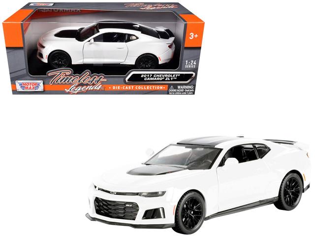 2017 Chevrolet Camaro ZL1 1/24 Diecast Model Car by Motormax - White