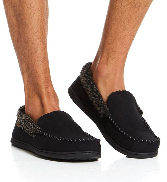 Dearfoams Men's Microfiber Suede Moc Slipper With Memory Foam in Black (80306) | Size Medium | HisRoom.com
