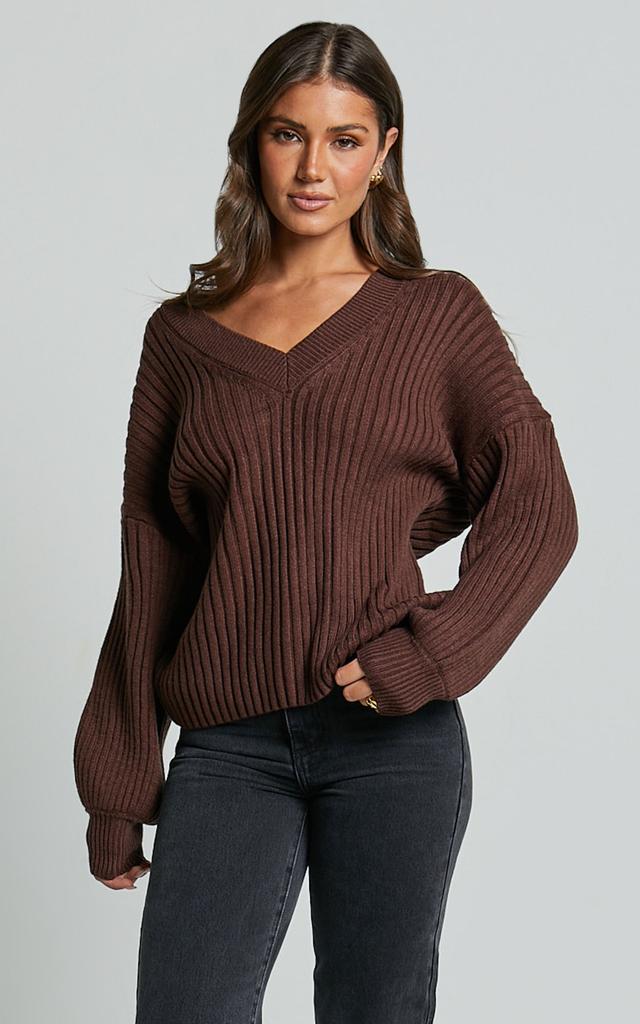 Kartia Jumper - V Neck Jumper in Chocolate