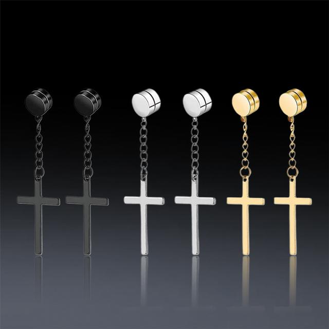 Boucles d'oreilles magnétiques avec croix en chaîne pendante