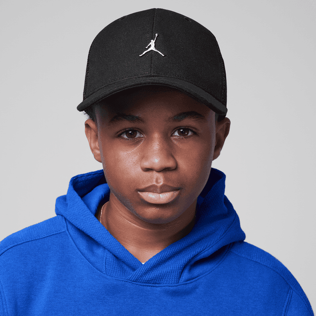 Jordan Big Kids' Metal Jumpman Trucker Hat in Black | 9A0928-023