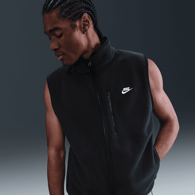 Men's Nike Sportswear Club Winterized Vest in Black | HV1446-010