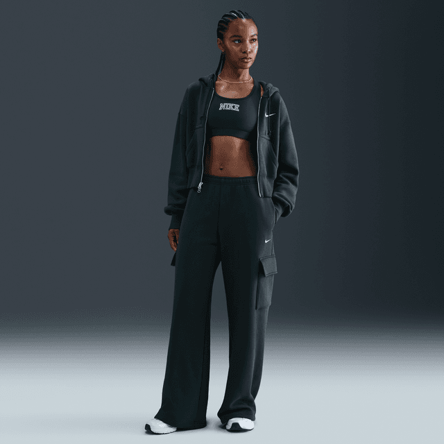 Women's Nike Sportswear Phoenix Fleece Cargo Sweatpants in Green | IM7488-390